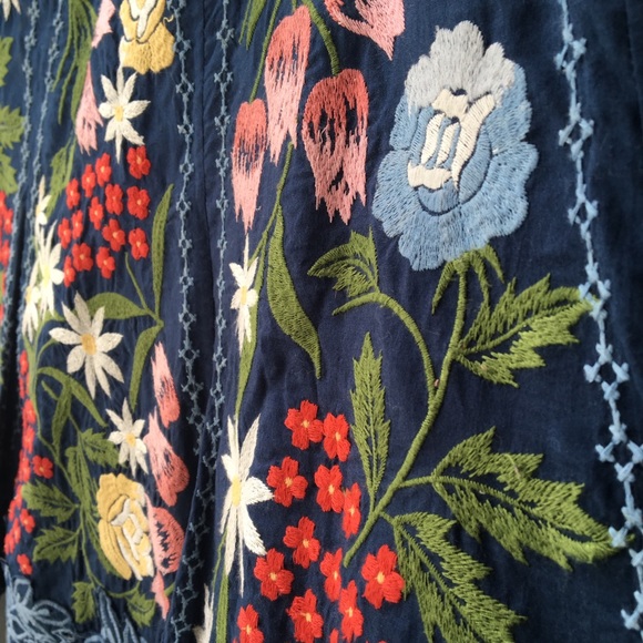 Embroidered flowey skirt 100% cotton - Picture 2 of 5